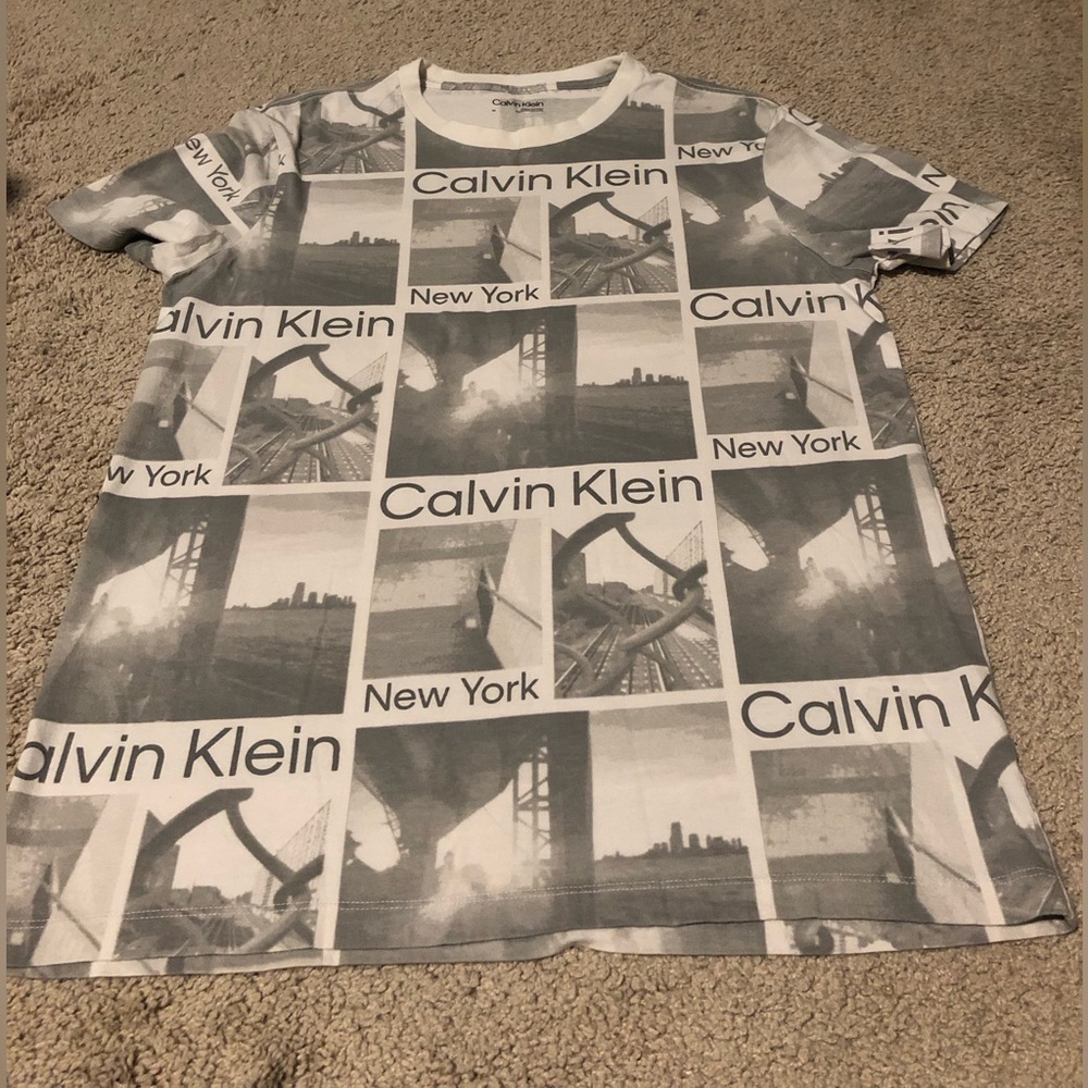 Calvin Klein Classic White Crew Neck